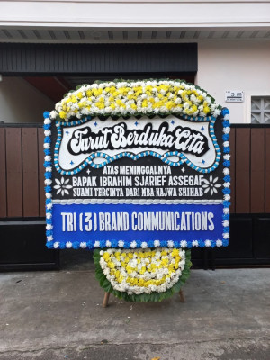 Papan Bunga Duka di Girisekar